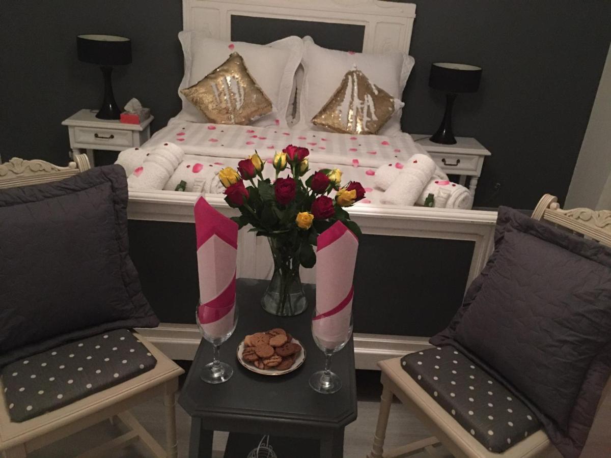 Bienvenue Chez Zina Hotell Vesoul Eksteriør bilde