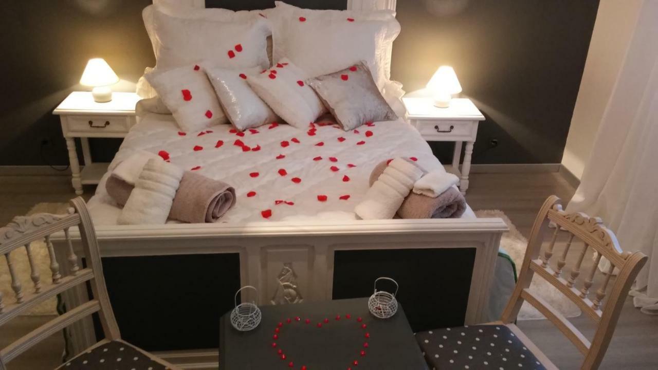 Bienvenue Chez Zina Hotell Vesoul Eksteriør bilde